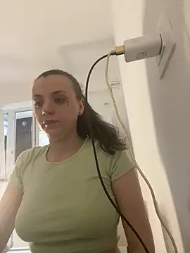 bunnythetailor online show from 04-17-26, 03:31