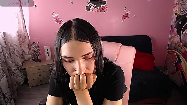 Sofii cutee online show from 01-29-25, 06:18