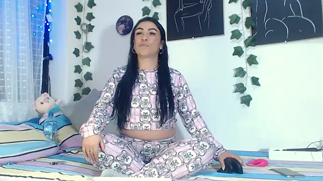 annyevans 1 online show from 11-03-25, 09:05