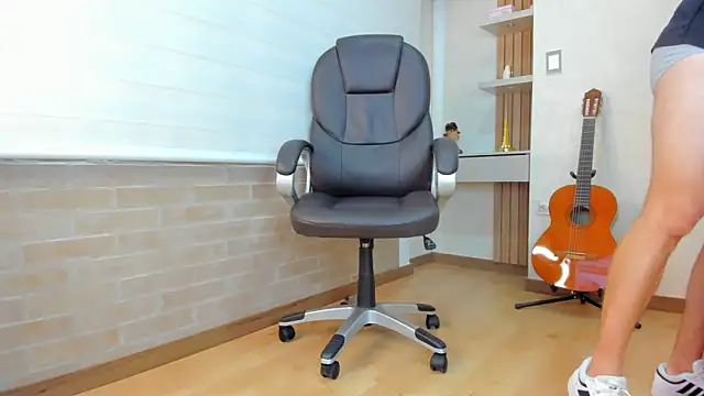 Tombarden online show from 12-20-25, 07:10