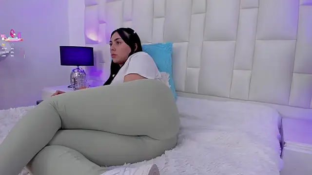 Ariana rouse online show from 03-19-25, 09:58