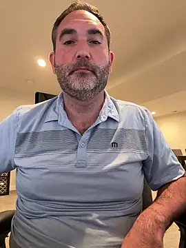 Snapshot of harrychest chatting on 05-18-26, 04:57 harrychest online show from 05-18-26, 04:57