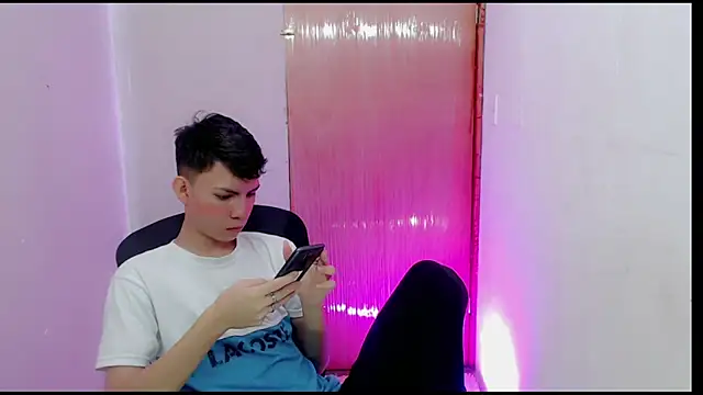 Alexxx lov online show from 02-11-25, 12:27