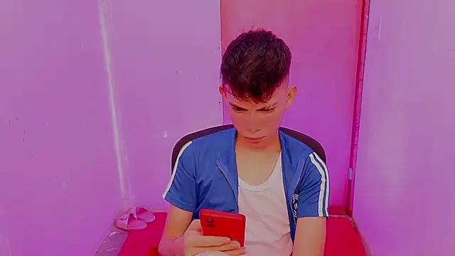 Alexxx lov online show from 02-12-26, 12:33