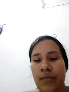 Snapshot of sol_miluna2 chatting on 09-15-25, 04:01 sol miluna2 online show from 09-15-25, 04:01
