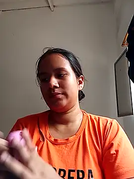 Snapshot of sol_miluna2 chatting on 10-03-25, 03:42 sol miluna2 online show from 10-03-25, 03:42