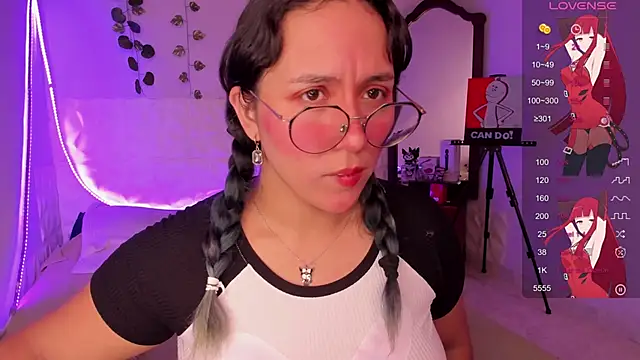 Snapshot of Ludovica6669 chatting on 03-03-25, 07:06 Ludovica6669 online show from 03-03-25, 07:06