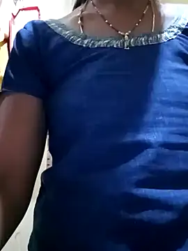 Snapshot of TeluguammayiMahi chatting on 02-11-25, 05:37 TeluguammayiMahi online show from 02-11-25, 05:37