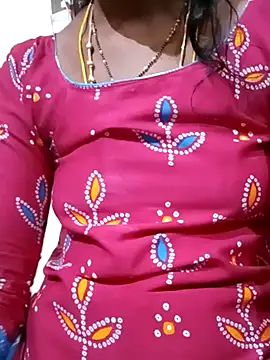 Snapshot of TeluguammayiMahi chatting on 02-23-25, 04:35 TeluguammayiMahi online show from 02-23-25, 04:35