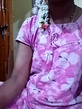 Snapshot of TeluguammayiMahi chatting on 09-25-25, 04:16 TeluguammayiMahi online show from 09-25-25, 04:16