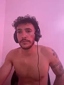 Snapshot of Silencio296 chatting on 01-24-25, 11:37 Silencio296 online show from 01-24-25, 11:37