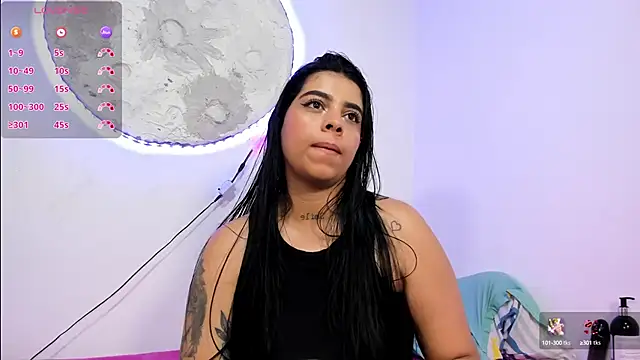 Snapshot of Emily_rivera78 chatting on 02-27-25, 09:11 Emily rivera78 online show from 02-27-25, 09:11