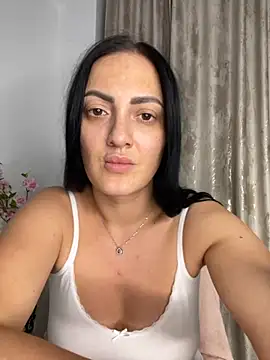 RaisaSalvi online show from 09-12-25, 12:49