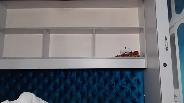 YoungDiva69 online show from 11-03-25, 07:09