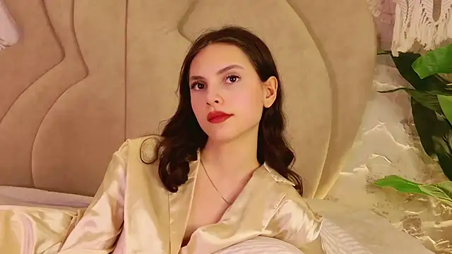 Snapshot of GIGI_DAV chatting on 02-28-25, 09:36 GIGI DAV online show from 02-28-25, 09:36