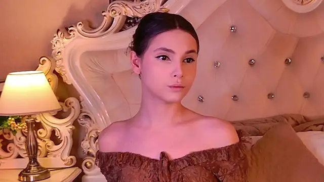 Snapshot of GIGI_DAV chatting on 10-23-25, 09:24 GIGI DAV online show from 10-23-25, 09:24