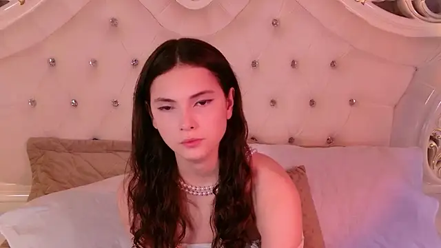 Snapshot of GIGI_DAV chatting on 11-04-25, 08:52 GIGI DAV online show from 11-04-25, 08:52