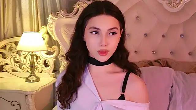 Snapshot of GIGI_DAV chatting on 11-16-25, 08:47 GIGI DAV online show from 11-16-25, 08:47