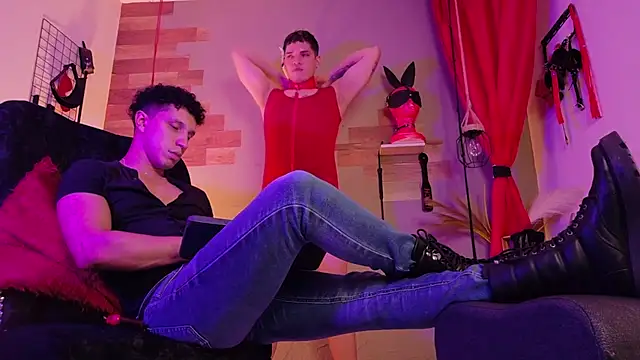 AngeloColleen online show from 10-18-25, 07:25