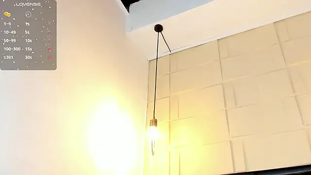 SamanthaMilann online show from 11-25-25, 10:04