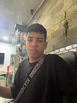 Santiago-Thompson online show from 11-10-25, 01:43