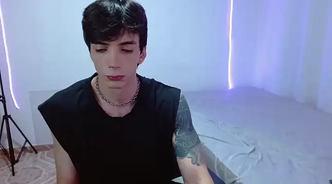 H3ll B0I online show from 03-15-25, 11:17