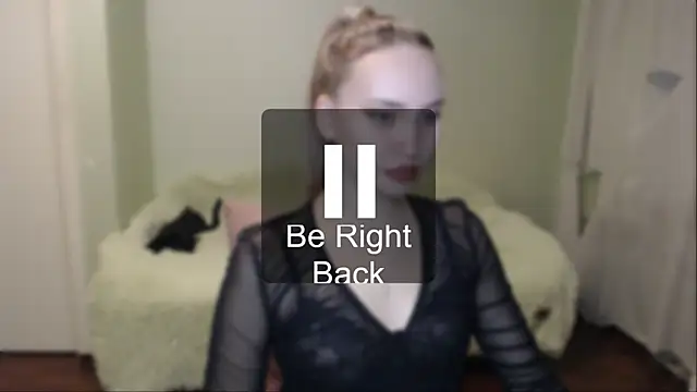 vivian word online show from 02-26-25, 05:17