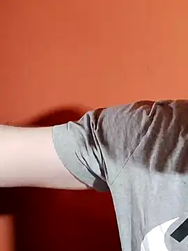 Snapshot of Milankure111 chatting on 02-13-25, 07:35 Milankure111 online show from 02-13-25, 07:35