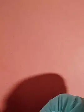 Snapshot of Milankure111 chatting on 02-18-25, 06:48 Milankure111 online show from 02-18-25, 06:48