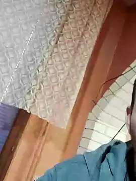 Snapshot of Milankure111 chatting on 03-03-25, 11:44 Milankure111 online show from 03-03-25, 11:44