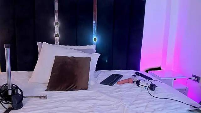 Annita001 online show from 10-02-25, 01:18