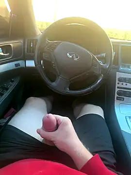 Snapshot of Seanoofss12 chatting on 10-30-25, 03:02 Seanoofss12 online show from 10-30-25, 03:02