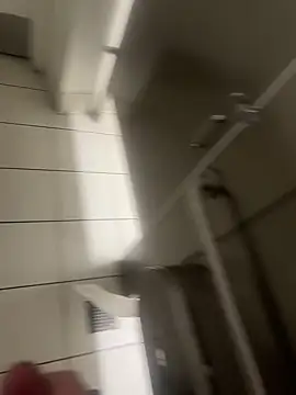 Snapshot of Seanoofss12 chatting on 04-02-26, 04:48 Seanoofss12 online show from 04-02-26, 04:48