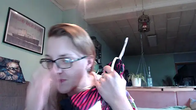 Astrid-Gilbert online show from 01-30-25, 08:22