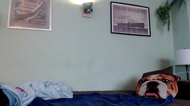 Astrid-Gilbert online show from 02-15-25, 01:27