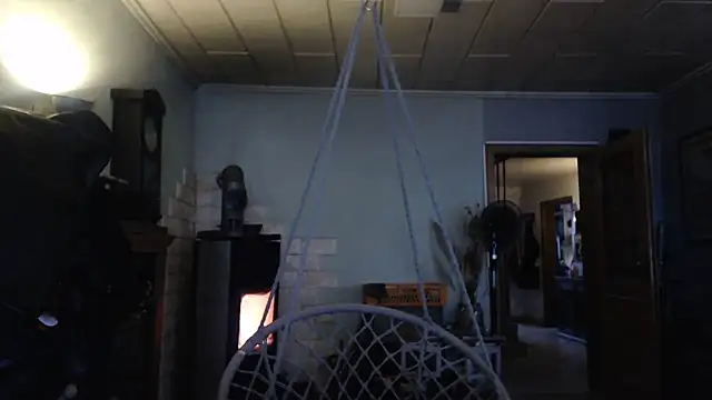 Astrid-Gilbert online show from 02-20-25, 07:55