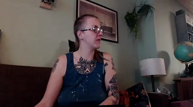 Astrid-Gilbert online show from 03-02-25, 05:58