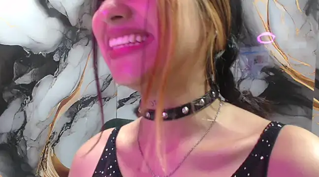 Snapshot of emily_fox_3 chatting on 02-17-25, 03:09 emily fox 3 online show from 02-17-25, 03:09