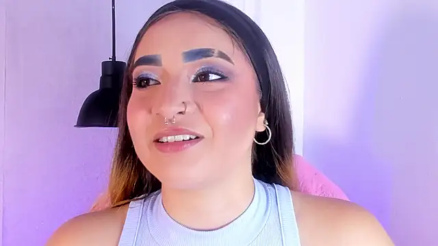 Shanntal  online show from 11-04-25, 07:46