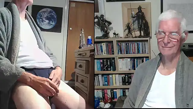 Snapshot of bigears chatting on 09-15-25, 07:14 bigears online show from 09-15-25, 07:14