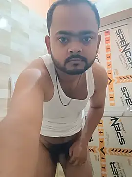 Snapshot of guavam65 chatting on 06-30-26, 07:37 guavam65 online show from 06-30-26, 07:37