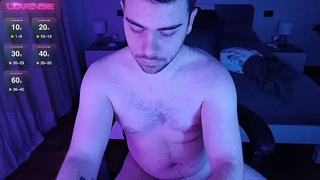 Snapshot of alexx0904 chatting on 03-13-25, 04:45 alexx0904 online show from 03-13-25, 04:45