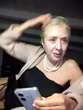 divinaerotica online show from 11-19-25, 06:08