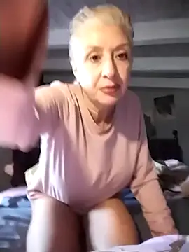 divinaerotica online show from 01-13-26, 02:00