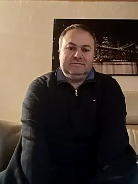 Snapshot of Pourleplasirs chatting on 02-16-25, 10:43 Pourleplasirs online show from 02-16-25, 10:43