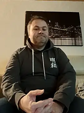 Snapshot of Pourleplasirs chatting on 02-20-25, 09:42 Pourleplasirs online show from 02-20-25, 09:42