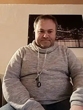 Snapshot of Pourleplasirs chatting on 03-13-25, 12:59 Pourleplasirs online show from 03-13-25, 12:59