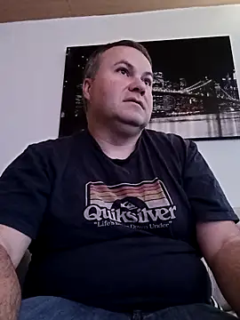 Snapshot of Pourleplasirs chatting on 11-11-25, 01:11 Pourleplasirs online show from 11-11-25, 01:11