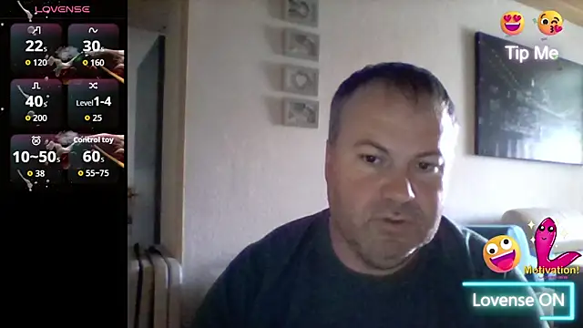 Snapshot of Pourleplasirs chatting on 11-16-25, 11:49 Pourleplasirs online show from 11-16-25, 11:49