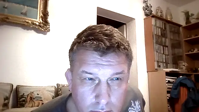 GrandpasDadBulg online show from 11-18-25, 08:24